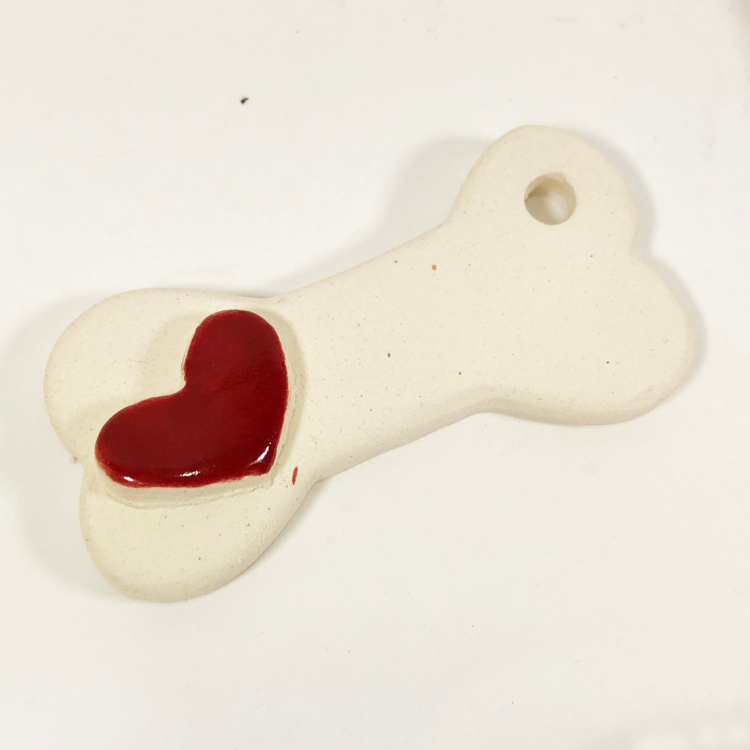 where-do-you-shop-dog-bone-w-heart-ornament-online_0.jpg