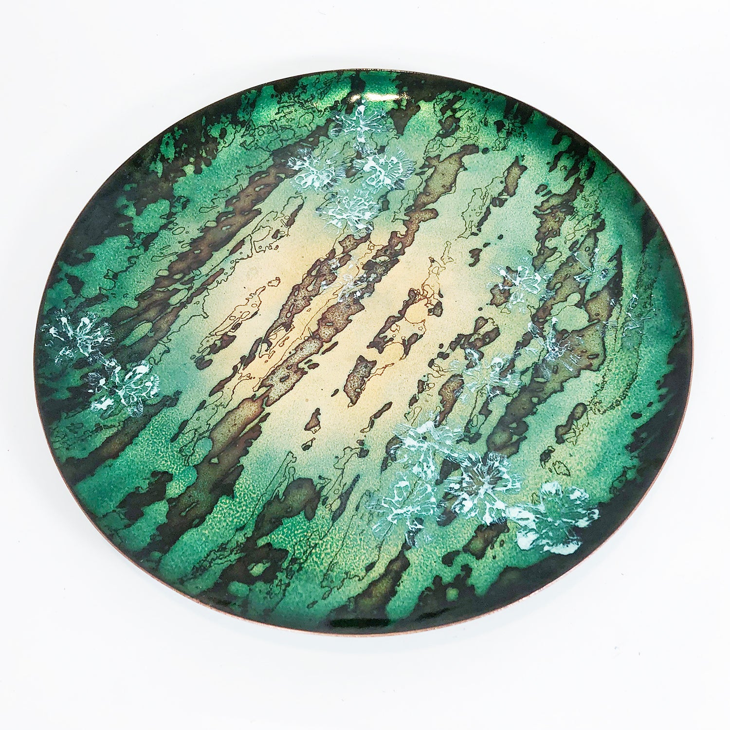 we-believe-in-helping-you-find-the-perfect-11-green-enameled-tray-online-now_0.jpg