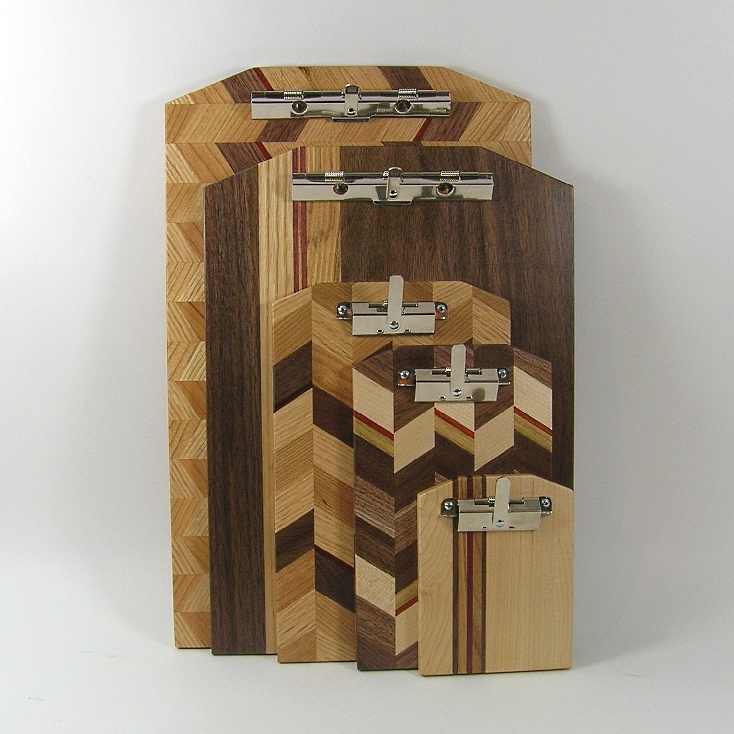 we-believe-in-helping-you-find-the-perfect-wooden-clip-board-online_2.jpg