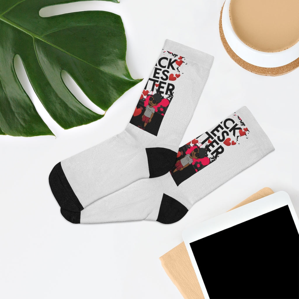 youve-never-seen-five-toes-down-blm-white-dtg-socks-on-sale_6.jpg