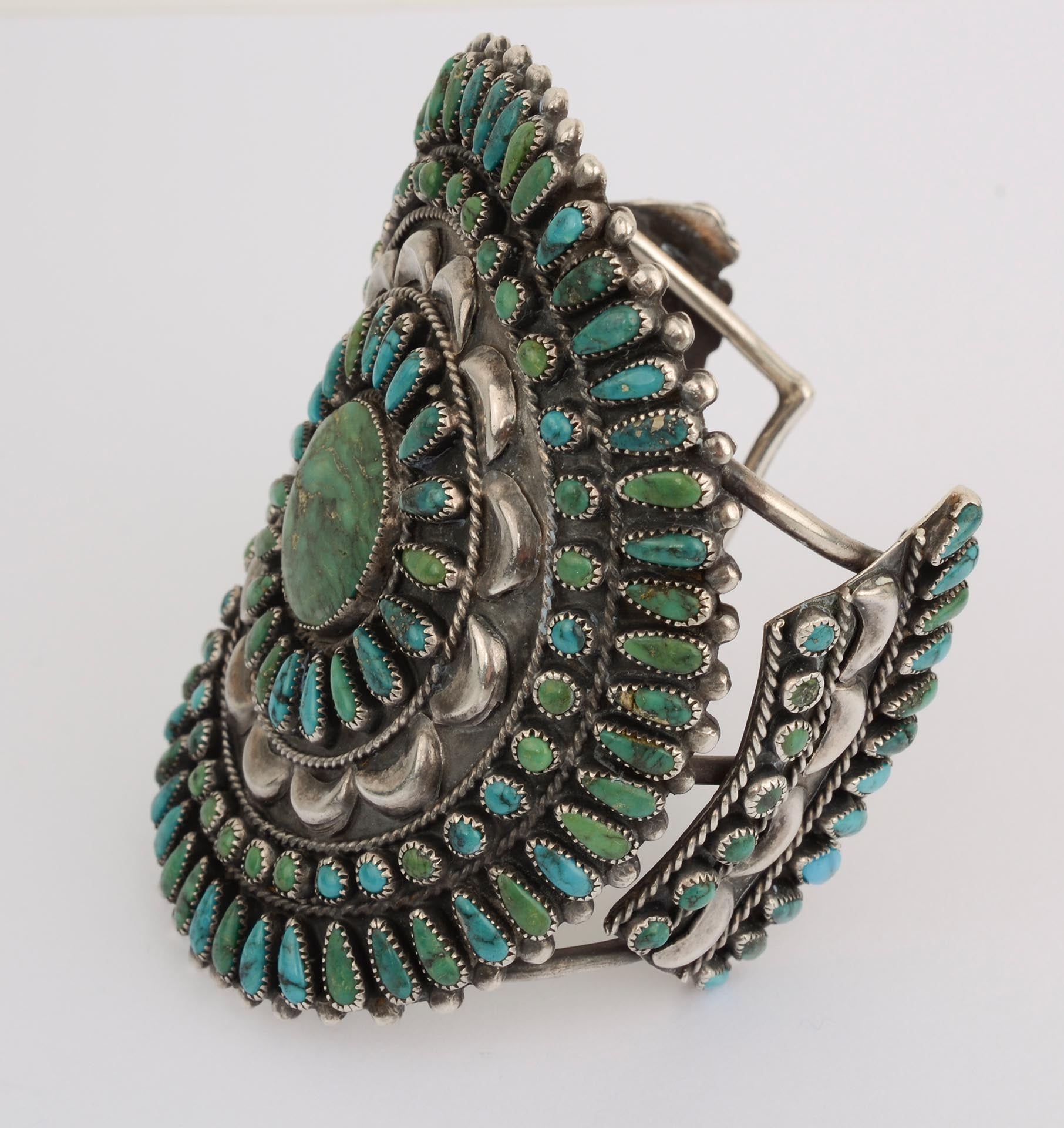 we-offer-cheap-zuni-petit-point-turquoise-cuff-bracelet-hot-on-sale_1.jpg