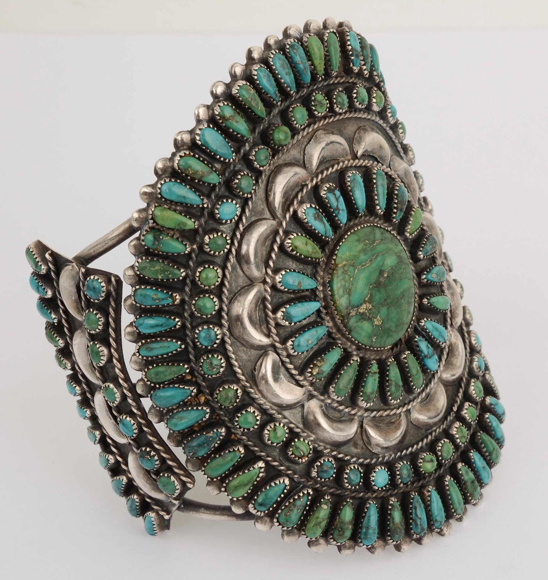 we-offer-cheap-zuni-petit-point-turquoise-cuff-bracelet-hot-on-sale_2.jpg