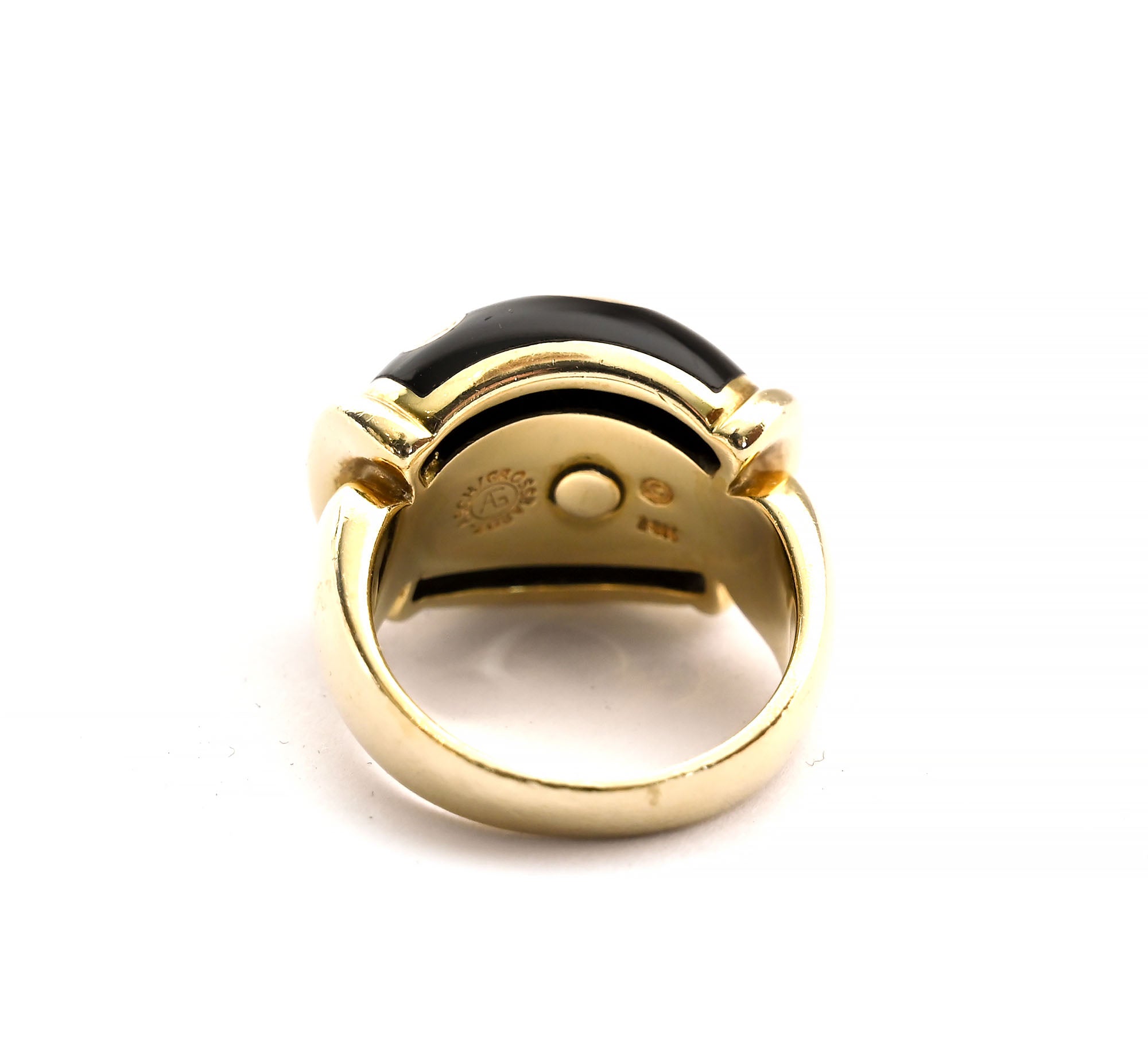 get-your-wholesale-asch-grossbardt-gold-ring-with-black-onyx-coral-diamond-and-mother-of-pearl-online_5.jpg